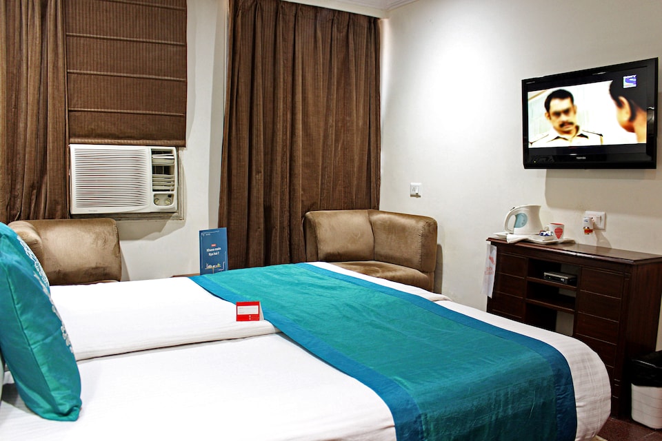 OYO 3006 Hotel Metro Agra 1, Corporate Complex, Agra