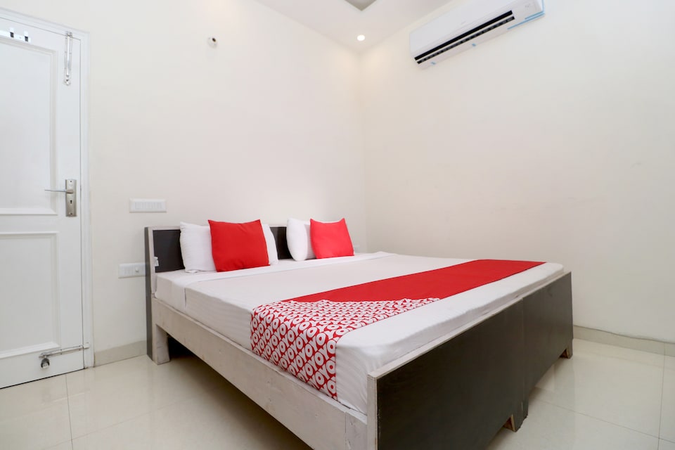 OYO Hotel JD, Dera Bassi Chandigarh, चंडीगढ़
