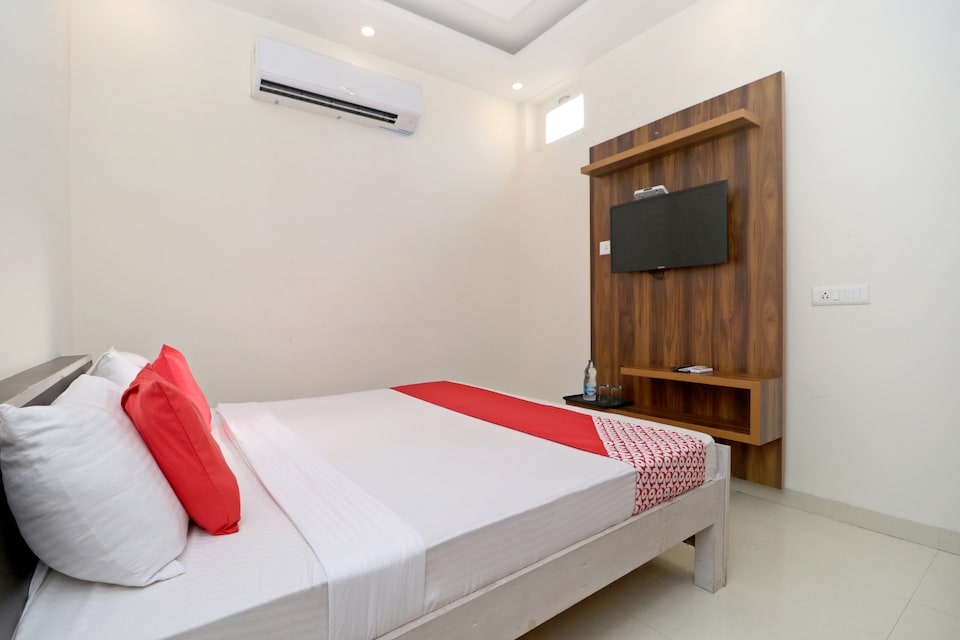 OYO Hotel JD, Dera Bassi Chandigarh, चंडीगढ़