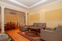 OYO 125 Al Hamra Palace