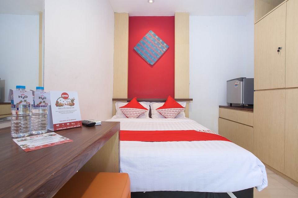OYO 155 Metro House, Dukuh Pakis, Surabaya