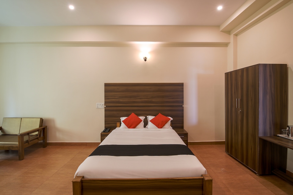 Hotel O J K Golden Embassy, Mysore Outer-II, Mysore