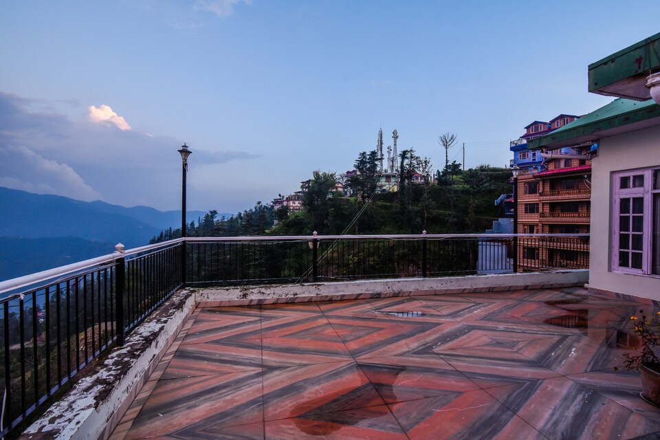 OYO Home 22219 Mountain View 3BHK, Sanjauli, Shimla