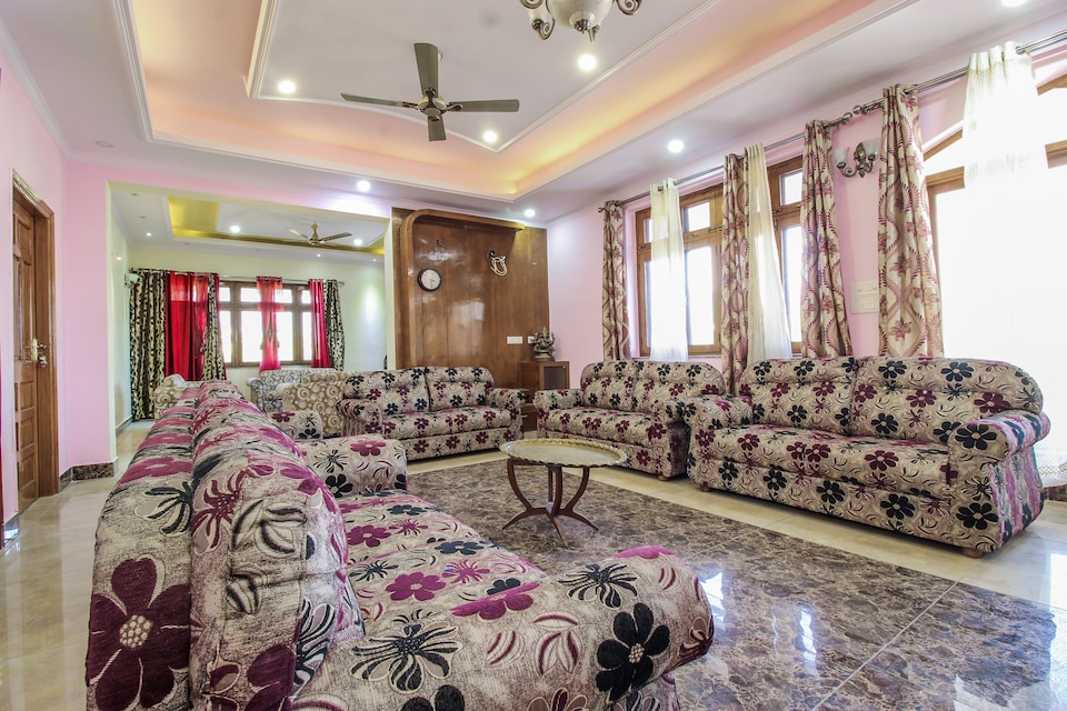 OYO Home 22222 Hill View, Rajpur Road Dehradun, Dehradun