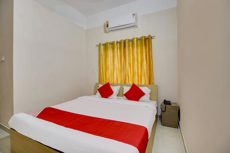 OYO Flagship 22252 Town & Country Inn, Beltola Guwahati, Guwahati