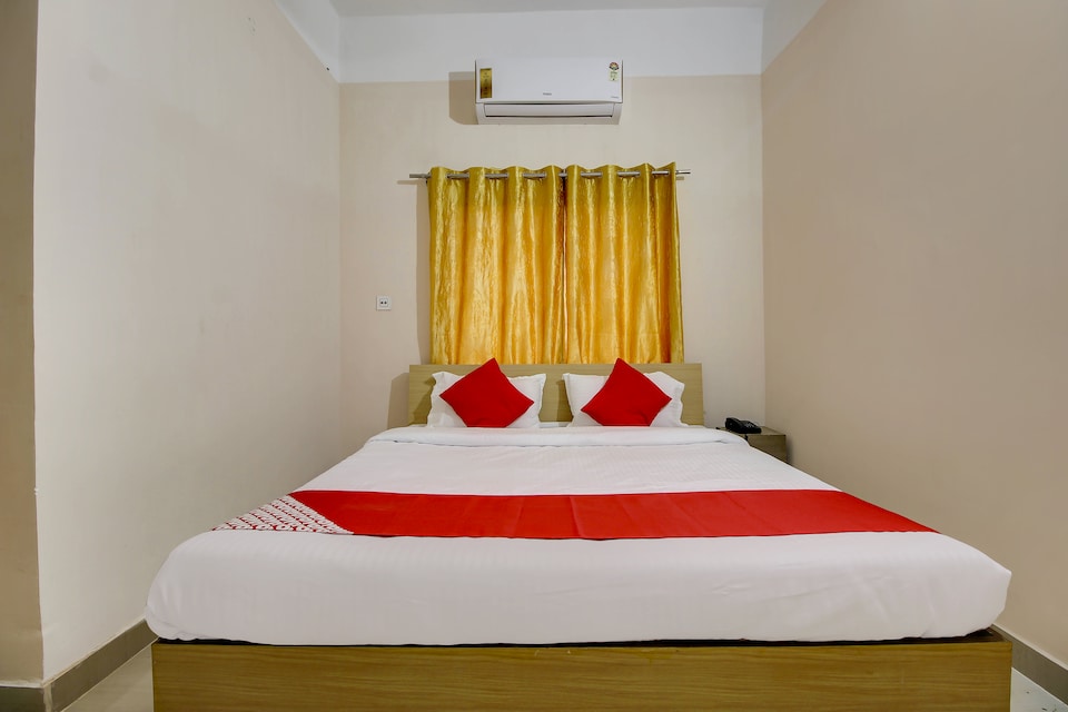 OYO Flagship 22252 Town & Country Inn, Beltola Guwahati, Guwahati