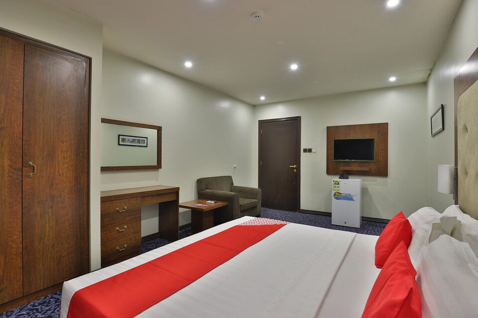 OYO 126 Dome Suites Al Mursalat, Al Muruj-Al Mursulat Riyadh, Riyadh
