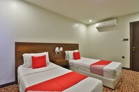 OYO 126 Dome Suites Al Mursalat
