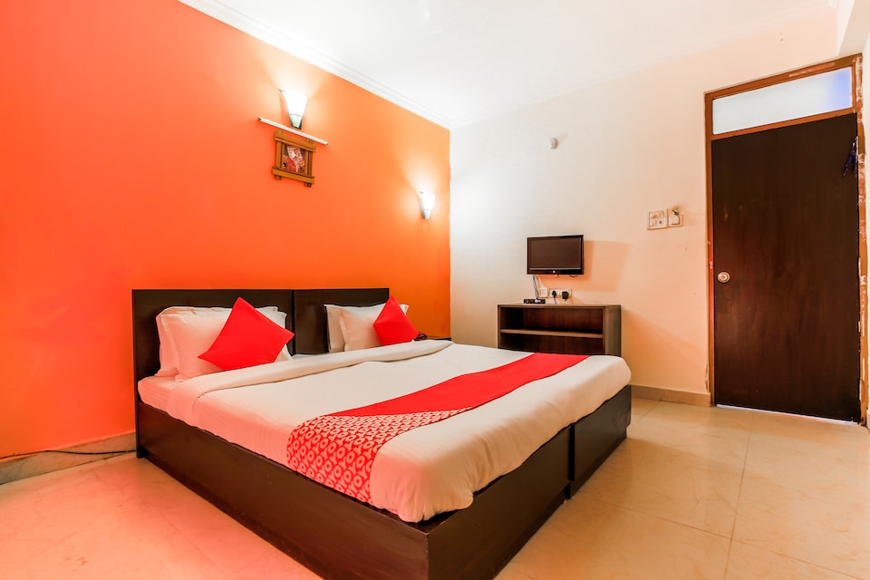 OYO 22263 Sri Sai Guest House, Calangute Goa, Goa