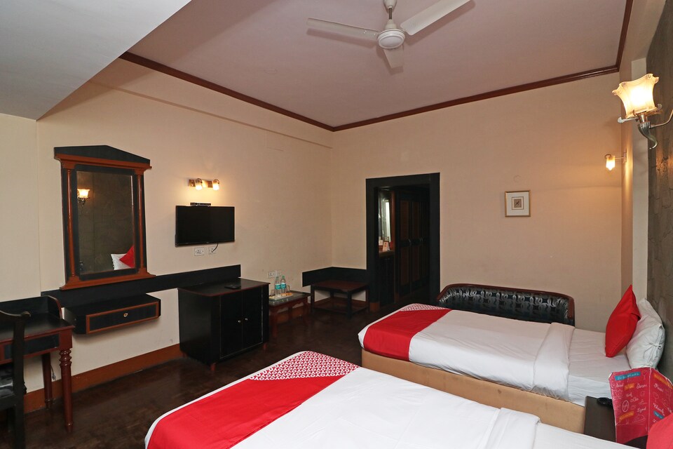 OYO 22269 Hotel Landmark Plaza, Haldia, Haldia