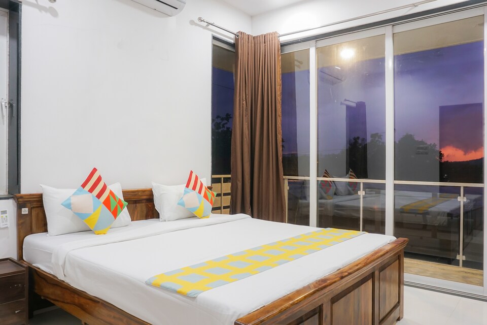 OYO 22274 Home Hill View 3BHK Villa Tungrali Lake, Lonavala, Lonavala