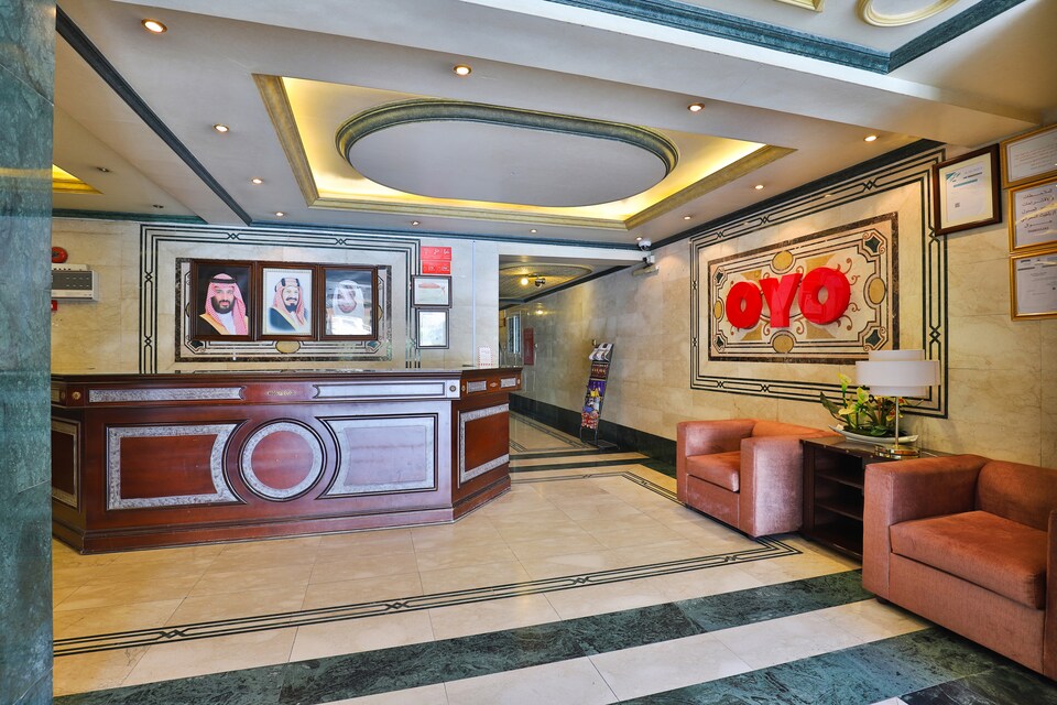 OYO 128 Al Hamra Palace 1, Al-Hamra'a Jeddah, Jeddah
