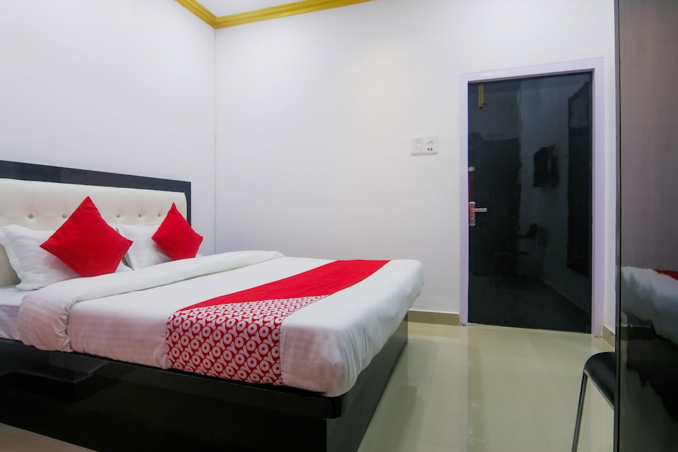 OYO 22282 Travellers Nest, Bhangagarh Guwahati, Guwahati