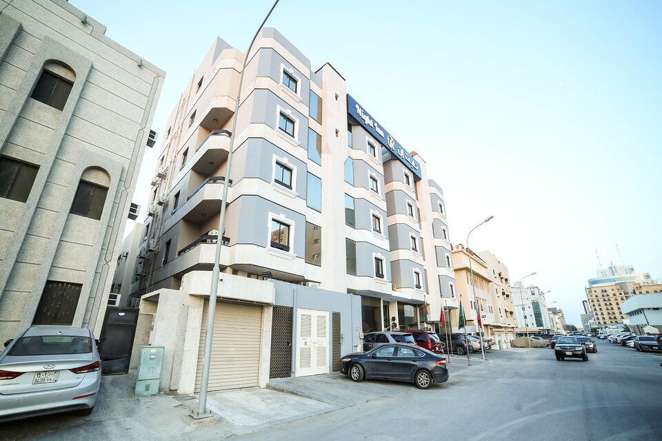 OYO 130 Night Inn Hotel, Al Aqrabiyah Khobar, Khobar