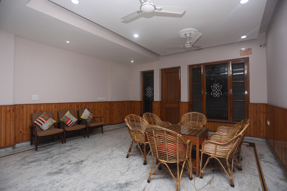OYO Home 22308 Peaceful Stay, Rajpur Road Dehradun, Dehradun