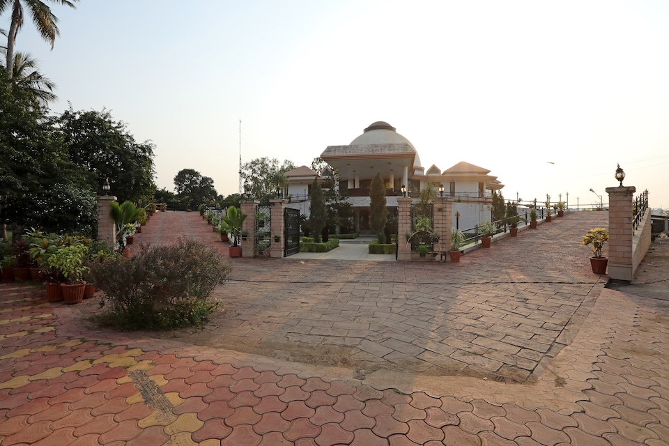 Capital O Shagun Farms, Airport Road - Raipur, Raipur