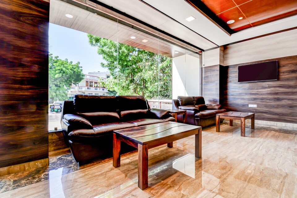 Capital O 22318 Hotel Grand Anshul, Jaipur Airport, Jaipur