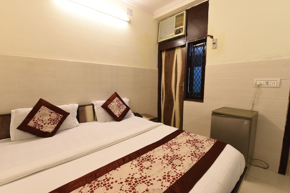 Hotel O Discovery Inn, Okhla Jasola Delhi, Delhi