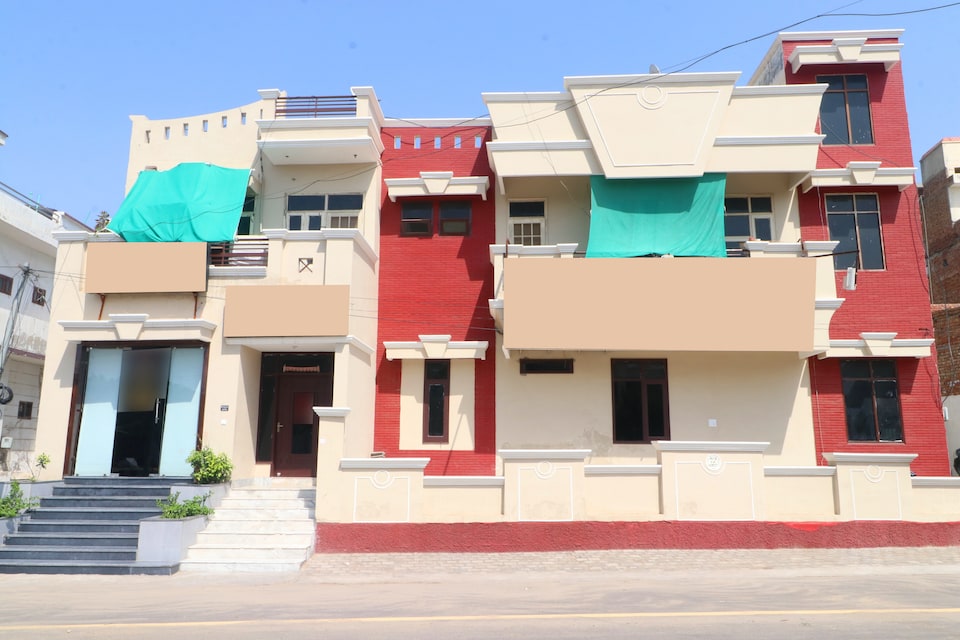 OYO 22333 Imperial Gold, Bibi Wala Road Bathinda, Bathinda