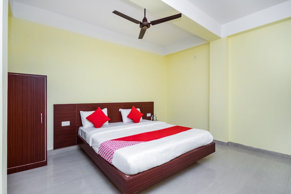 OYO Flagship 22365 Bimal Residency GS Road, GS Road Guwahati, Guwahati