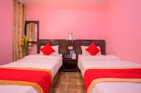 OYO 222 Hotel New Himalayan