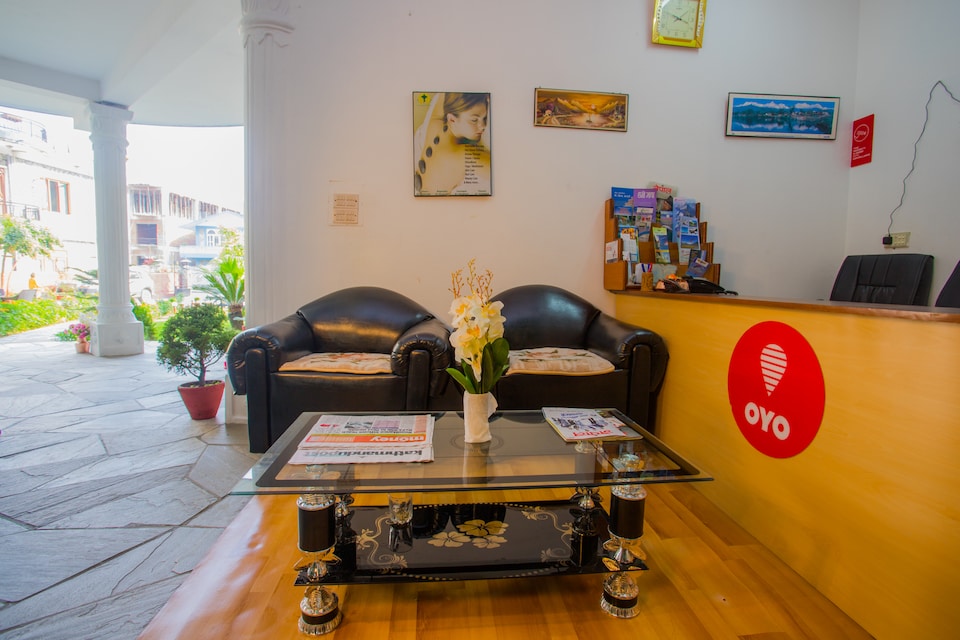 OYO 223 Hotel Bien Venue, Pokhara, Pokhara