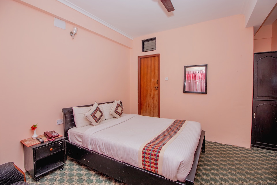 OYO 224 Danfe Hotel Pvt Ltd, Pokhara, Pokhara