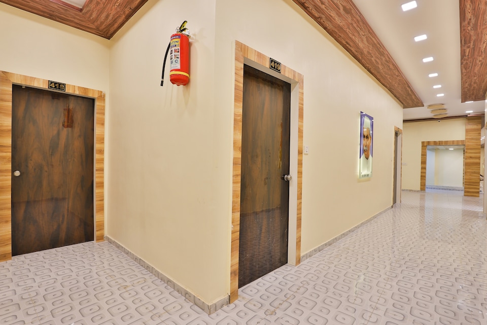 SPOT ON 22403 Hotel Rolex, SP Ring Road Nikol-Odhav, Ahmedabad