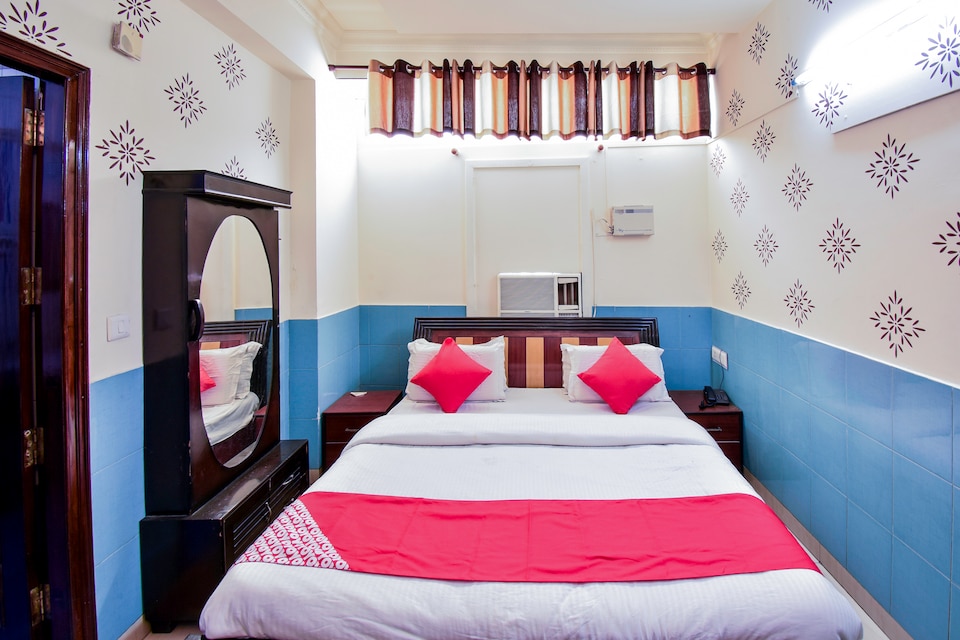 OYO Hotel Vice Roy, Rohtak, Rohtak