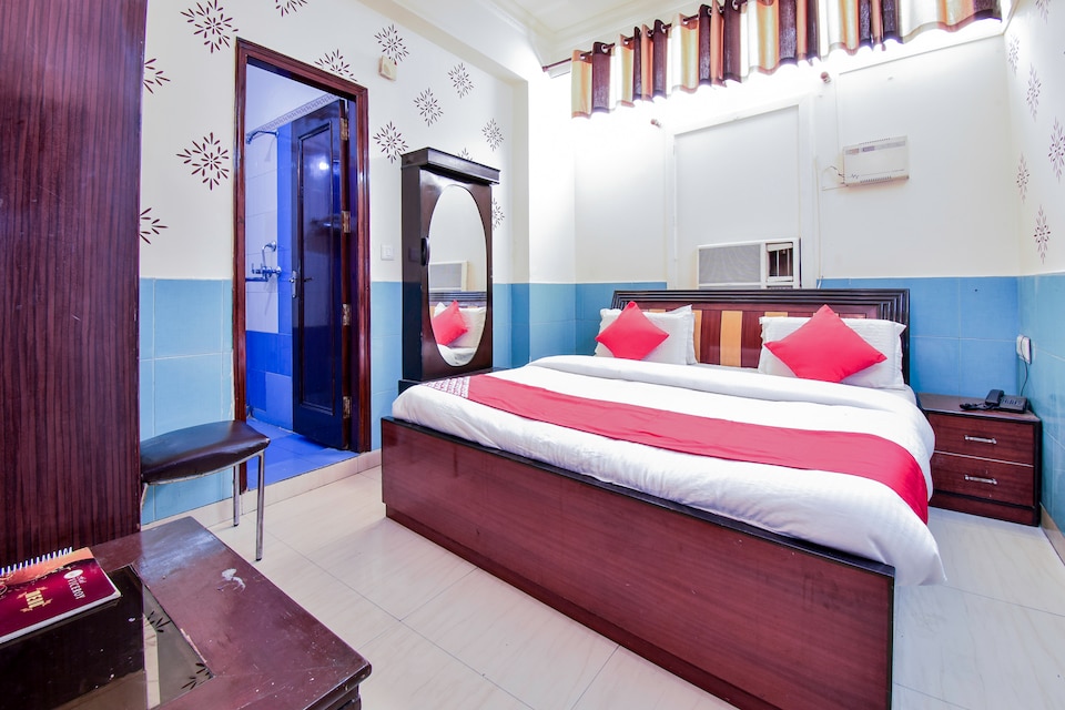 OYO Hotel Vice Roy, Rohtak, Rohtak