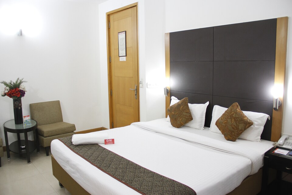 OYO 560 Hotel Siddharth Plaza, HUDA CENTRE 1, Gurgaon
