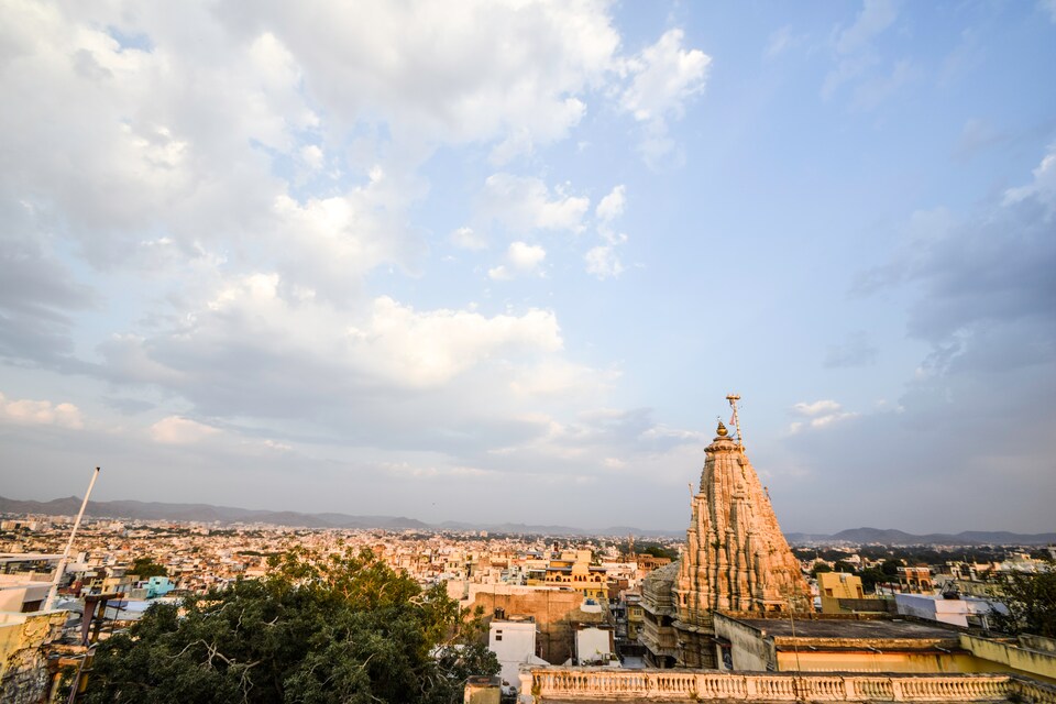 OYO 22442 Lake View Guest House And Restaurant, Gulab Bagh, Udaipur