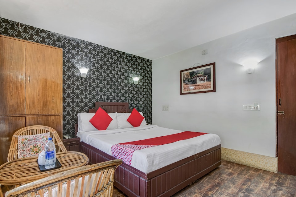 OYO 22456 Hotel Fifth Season, Pahalgam, Pahalgam