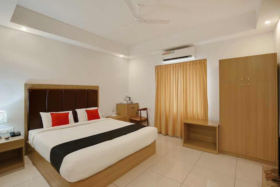 Super Townhouse Edasserys Kalamassery Tourist Home, Kalamassery Kochi, Kochi