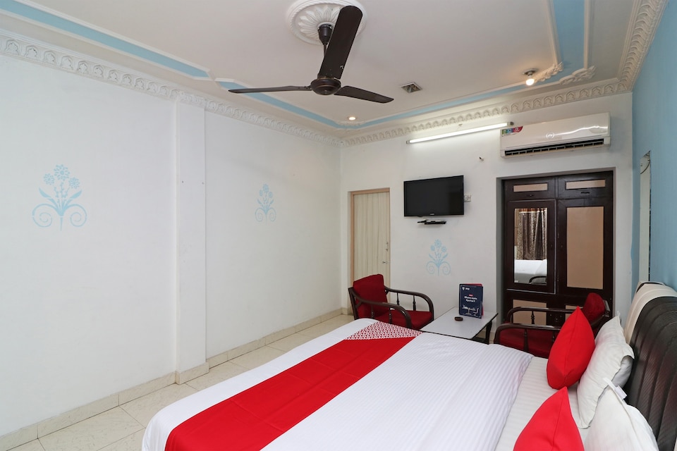 OYO Hotel Pratap Palace, Bharatpur, Bharatpur