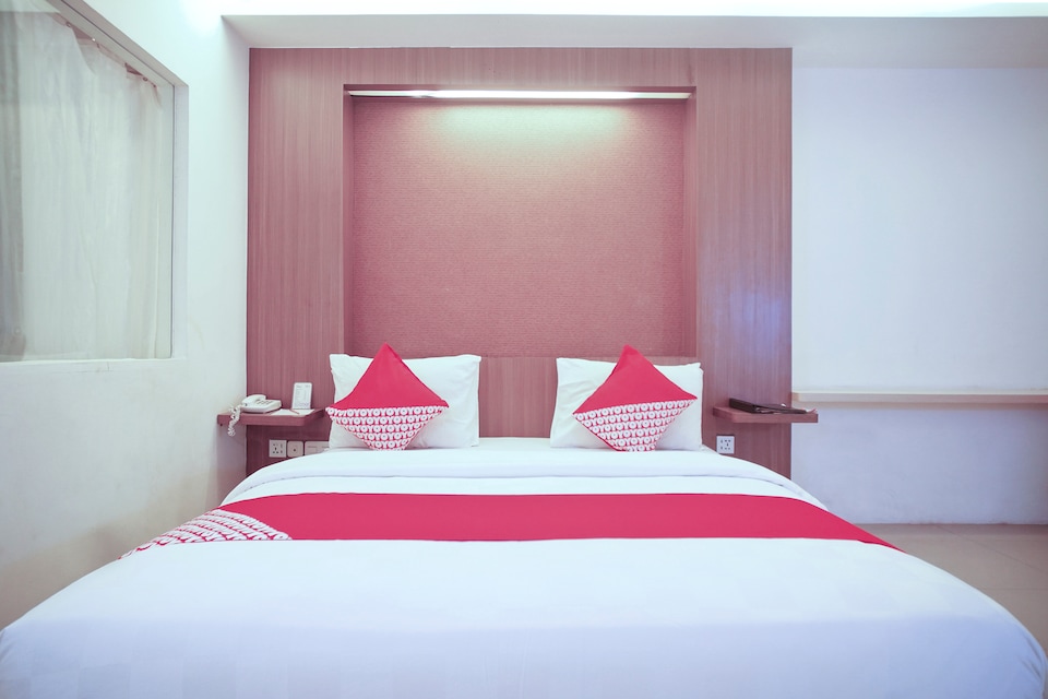 Collection O 166 Hotel Princess, Bukit Kecil, Palembang