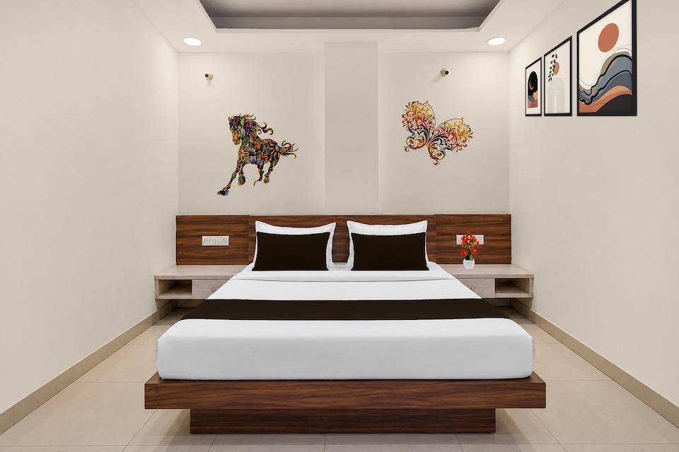 Townhouse Hoshangabad Road Formerly Saanvi Paradise, Hoshangabad Road, Bhopal