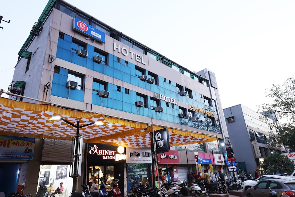 Hotel O Blue Moon, Ahmedabad Railway Station, Ahmedabad