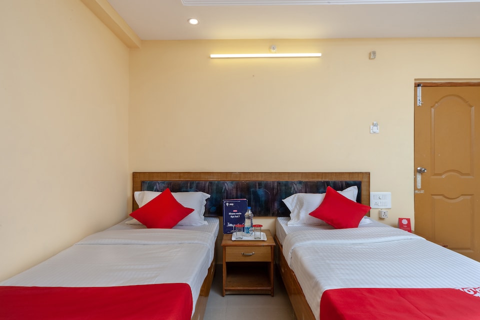 Live on TPI227 , Tiruchanur Road Tirupati, Tirupati