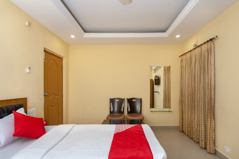 Live on TPI227 , Tiruchanur Road Tirupati, Tirupati