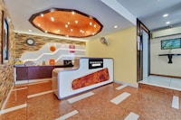 Super Townhouse Ernakulam North