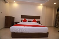 OYO 22494 Hotel Milan