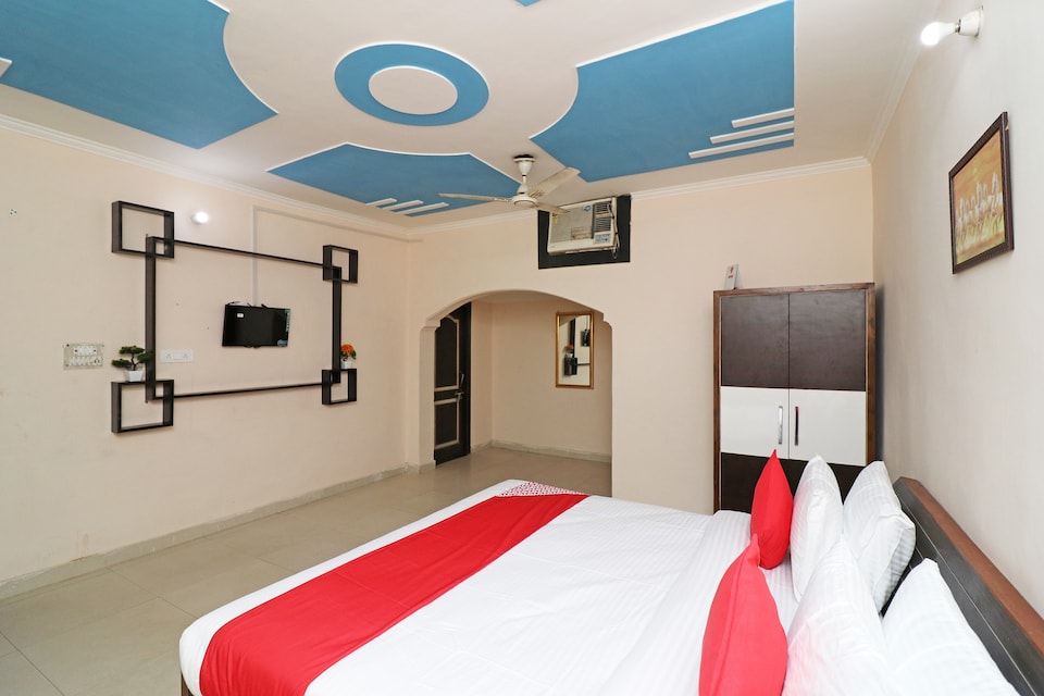 OYO 22502 Gomti Resorts, Aligarh, Aligarh