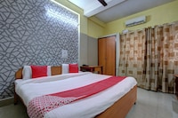 OYO Hotel Residency Gate
