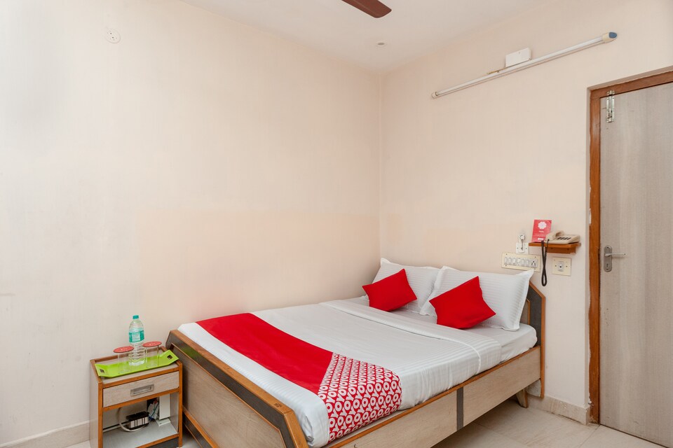 OYO 22518 Jjs Guest House, T Nagar Chennai, Chennai