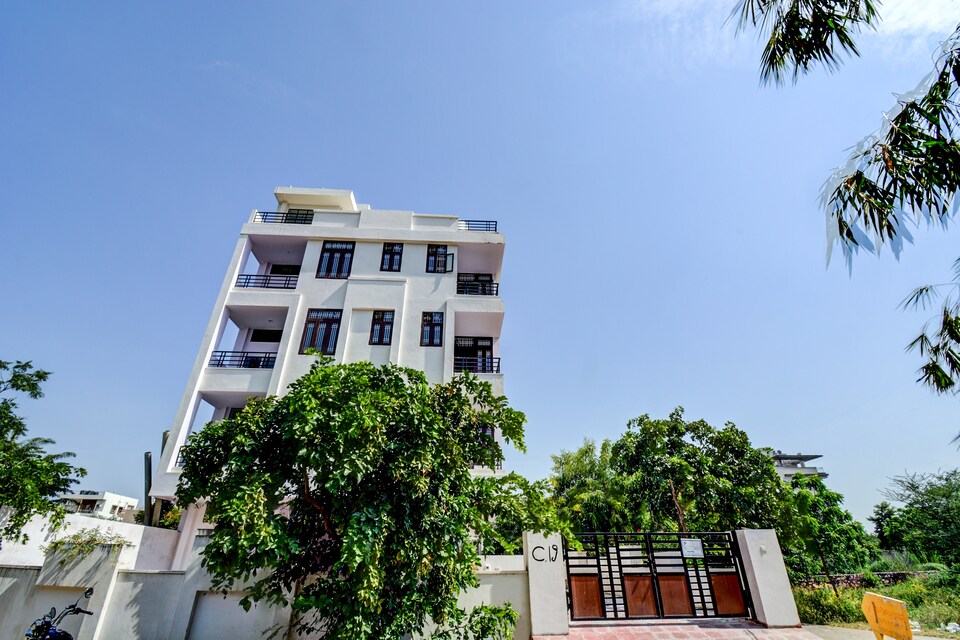 OYO Home 22519 Exotic Stay Near Airport, Jaipur Airport, Jaipur