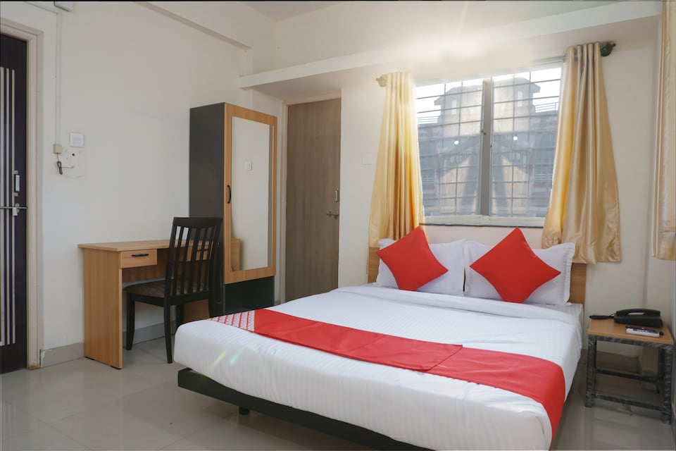 live on Pun2089, Viman Nagar, Pune