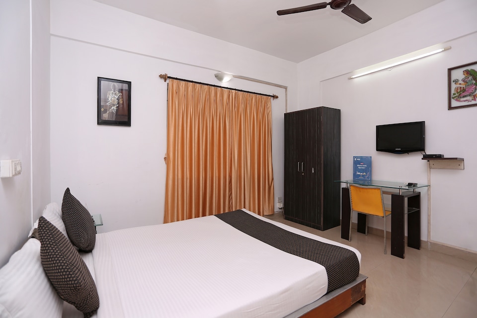 OYO 3038 Next Generation Guest House Newtown, Rajarhat Kolkata, Kolkata