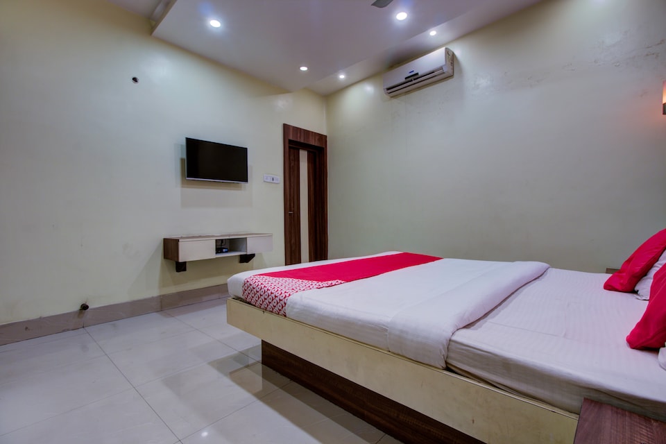 Capital O 22530 Savoy Hotel, Dhanbad, Dhanbad