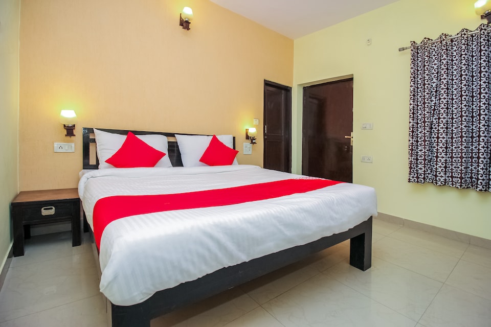 OYO Flagship 22531 C Scheme Ashok Nagar, Sindhi Camp, Jaipur